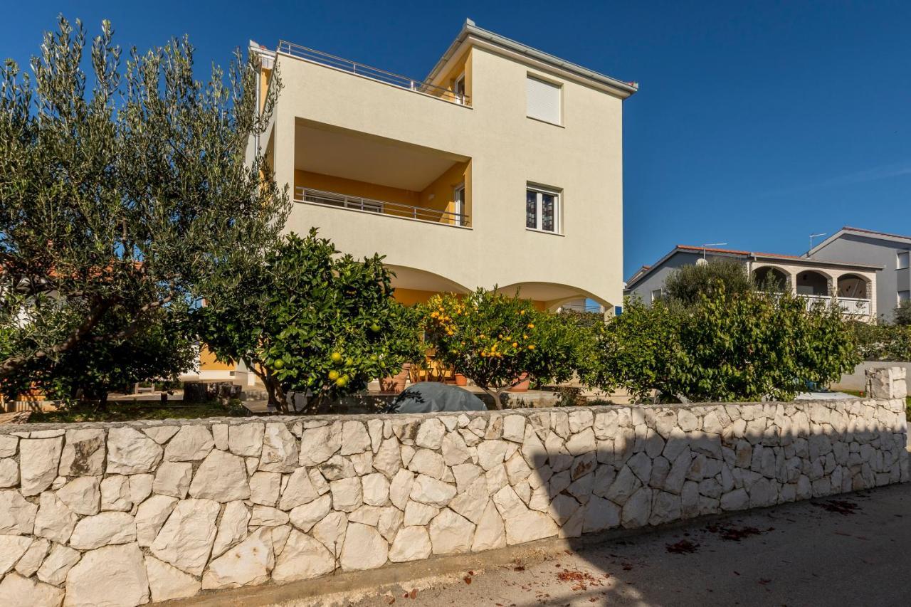 Apart Sa Terasom 250M Od Plaze,Parking,Wi Fi,Rostilj Трогір Екстер'єр фото