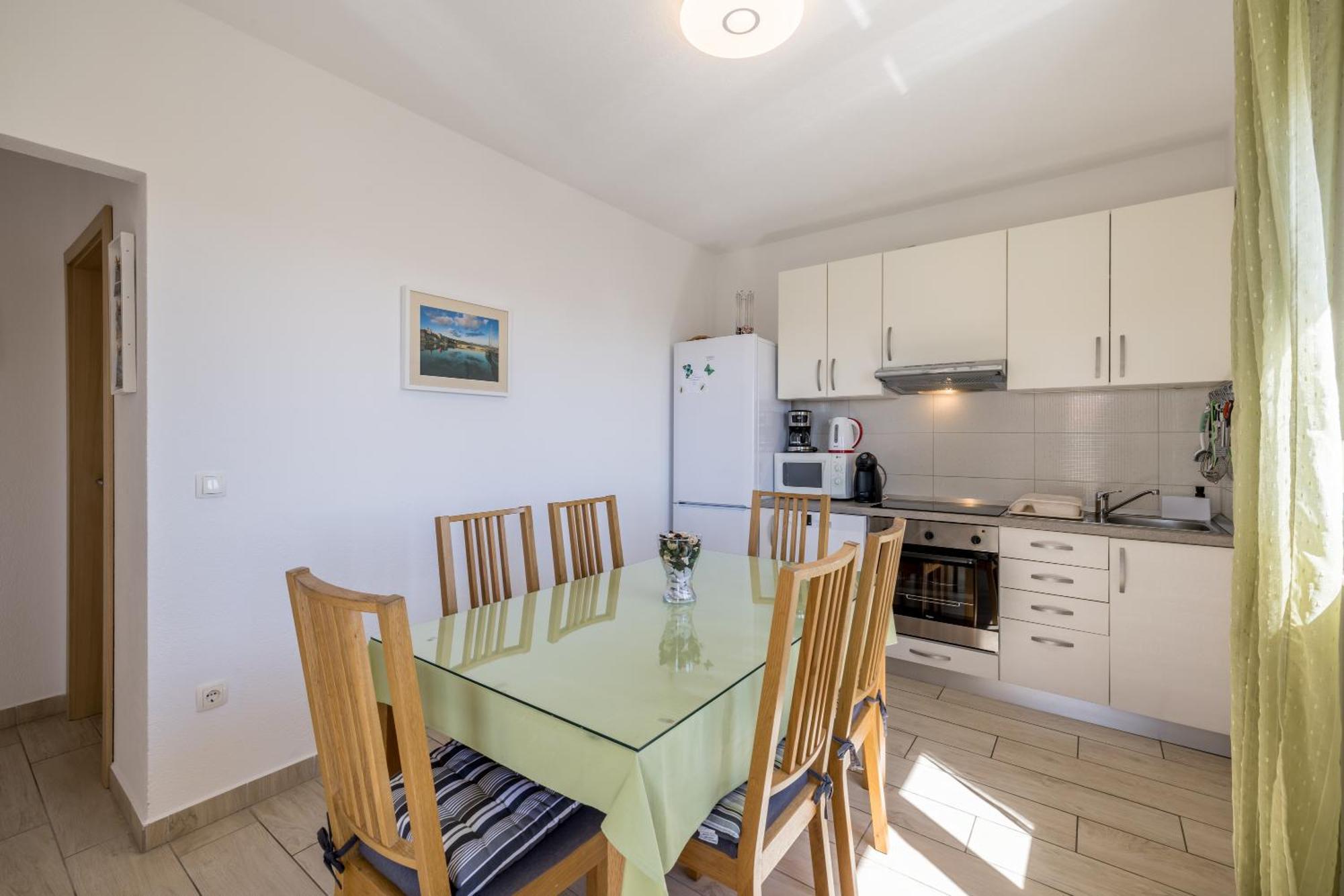 Apart Sa Terasom 250M Od Plaze,Parking,Wi Fi,Rostilj Трогір Екстер'єр фото